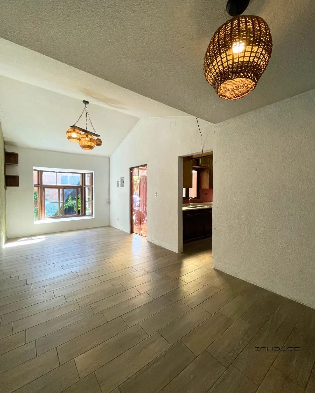 CASA EN VENTA EN VILLA NUEVA, LLANO ALTO DE UN NIVEL — Casa en Venta en alamedas de santa clara, Villa Nueva, Guatemala, Ciudad — foto 5 de 10