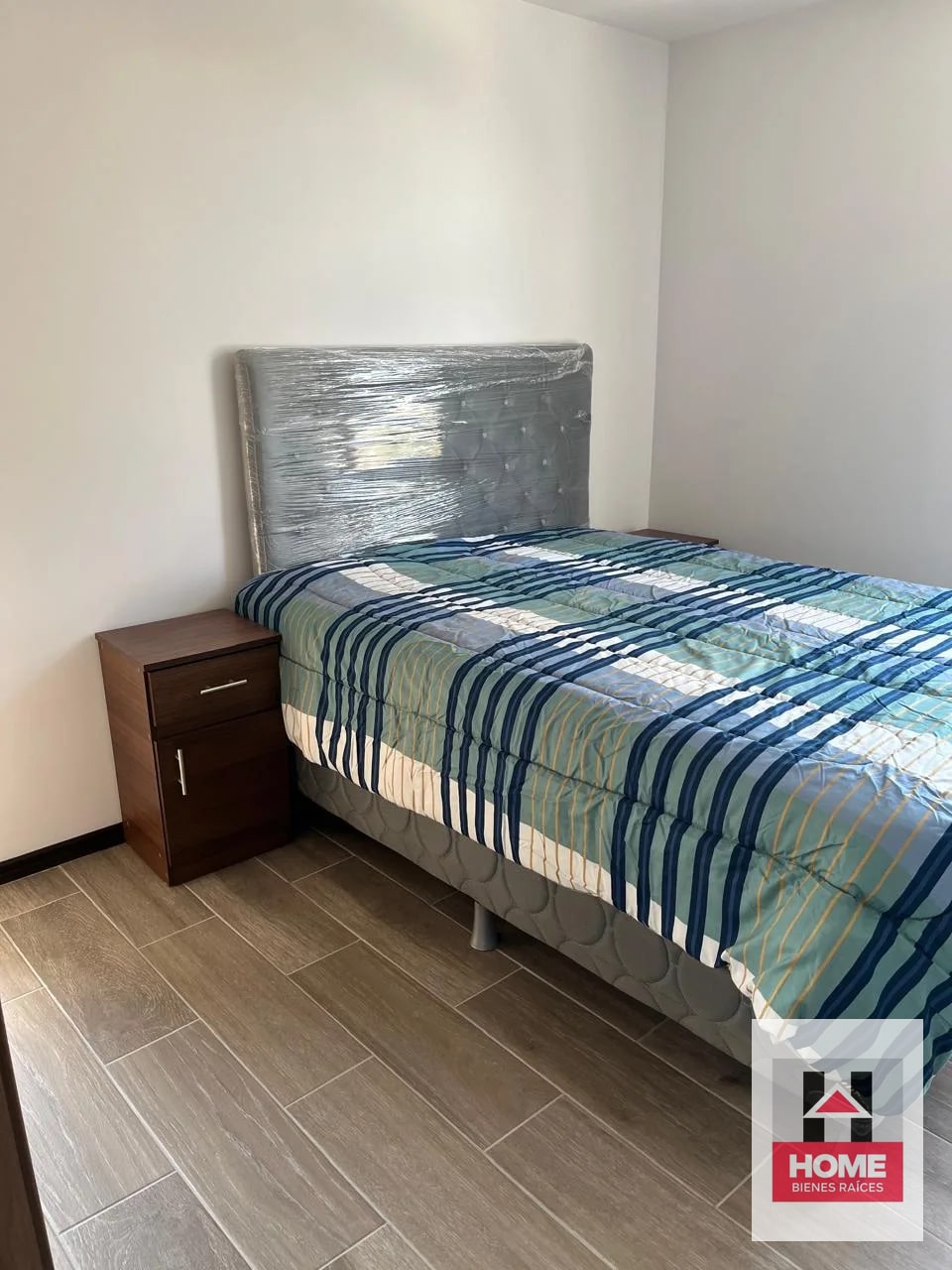 BONITO APARTAMENTO EN VENTA PARA ESTRENAR MUY CERCA OAKLAND MALL — Apartamento en Venta en Biko, Zona 10, Guatemala, Ciudad — foto 2 de 10