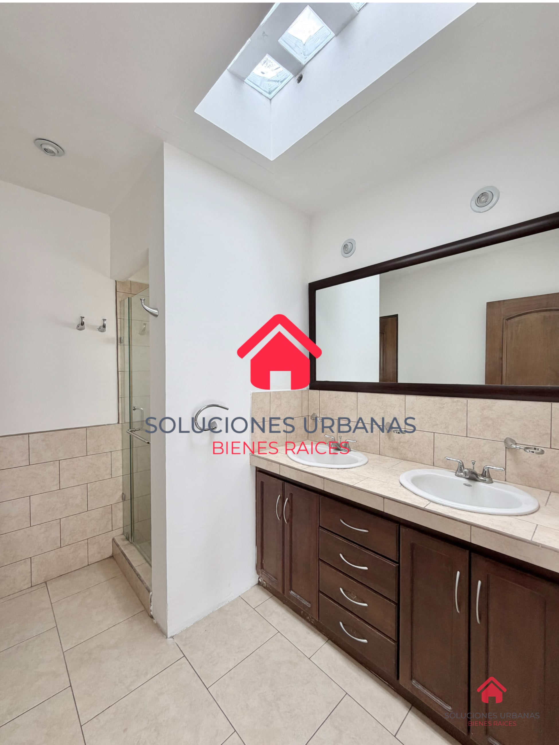 LINDA CASA KM 16.5 CRUCE A OLMECA - 8