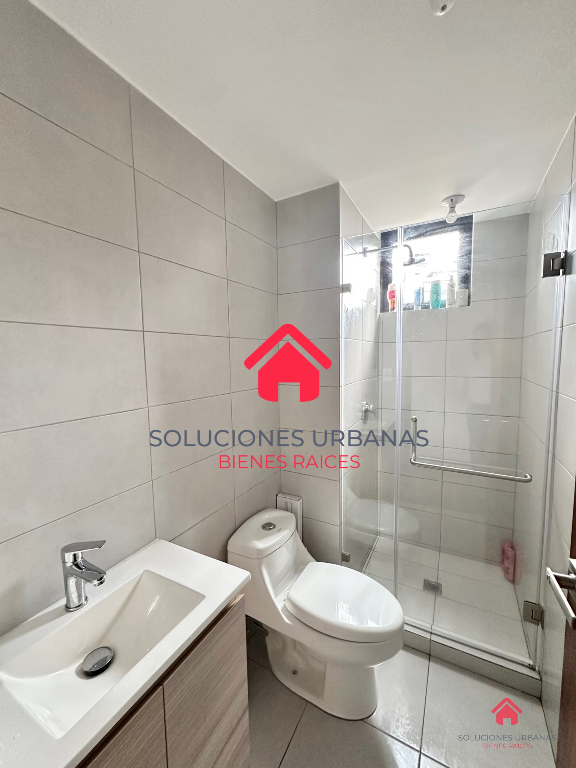 LINDO APARTAMENTO ZONA 13 EN ALQUILER - 5
