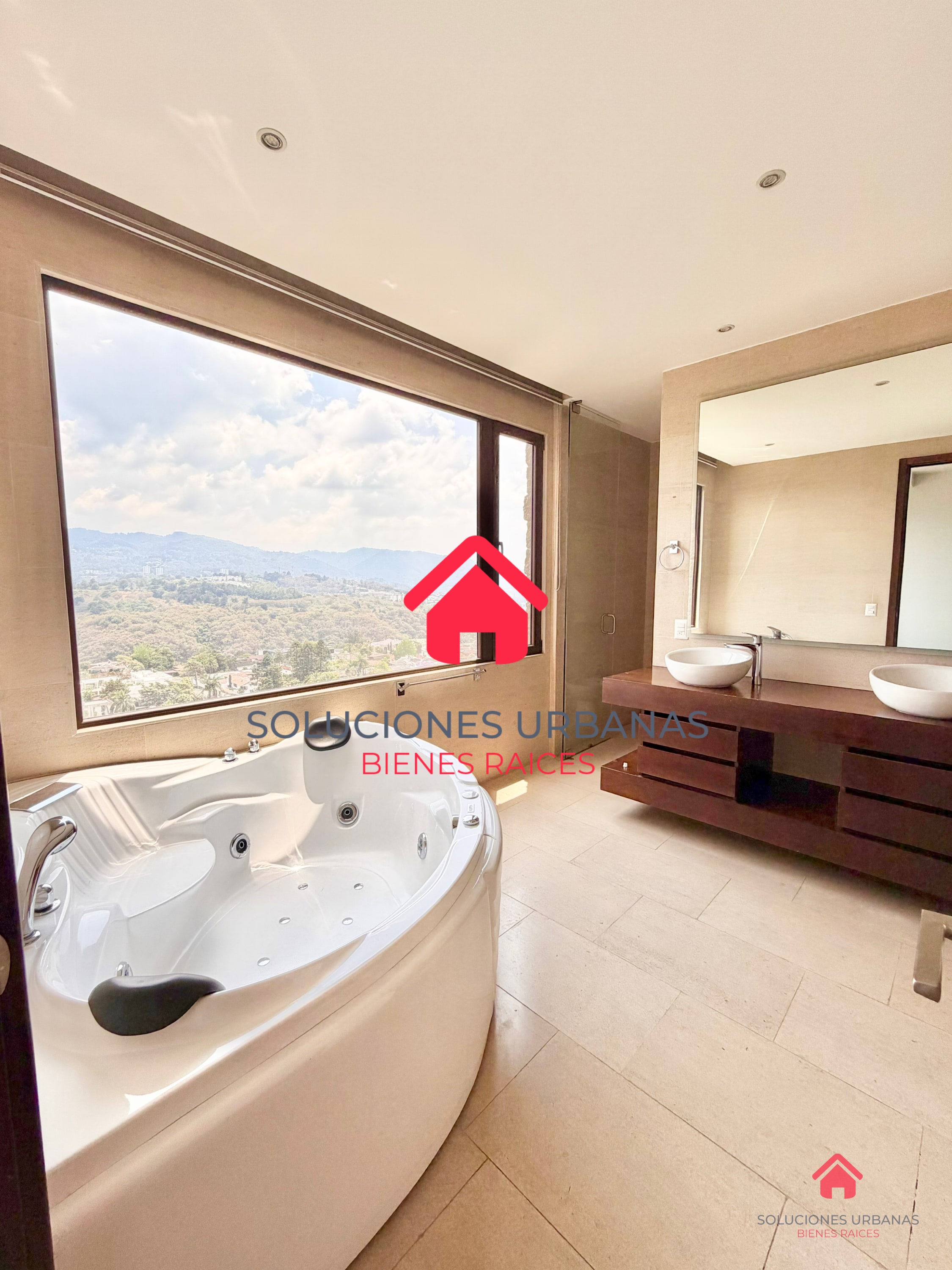 LINDISIMO APARTAMENTO TIFFANY 5ta AVENIDA — Apartamento en Alquiler en Tiffany 5ta Avenida, Zona 14, Guatemala, Ciudad — foto 6 de 7