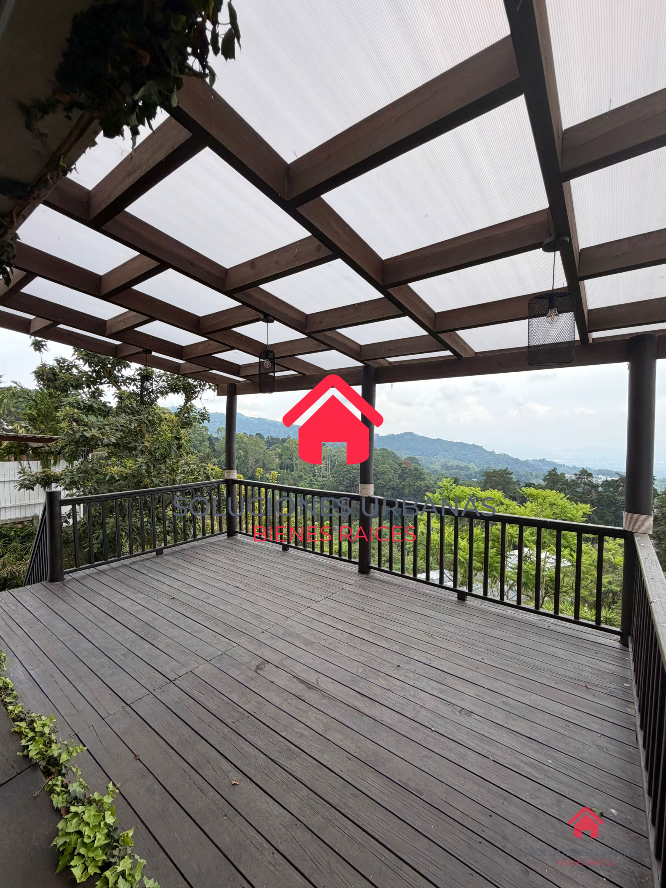 MODERNA CASA CON ESPECTACULAR VISTA — Casa en Alquiler en Alto Valle, Carretera a El Salvador, Guatemala, Ciudad — foto 4 de 11