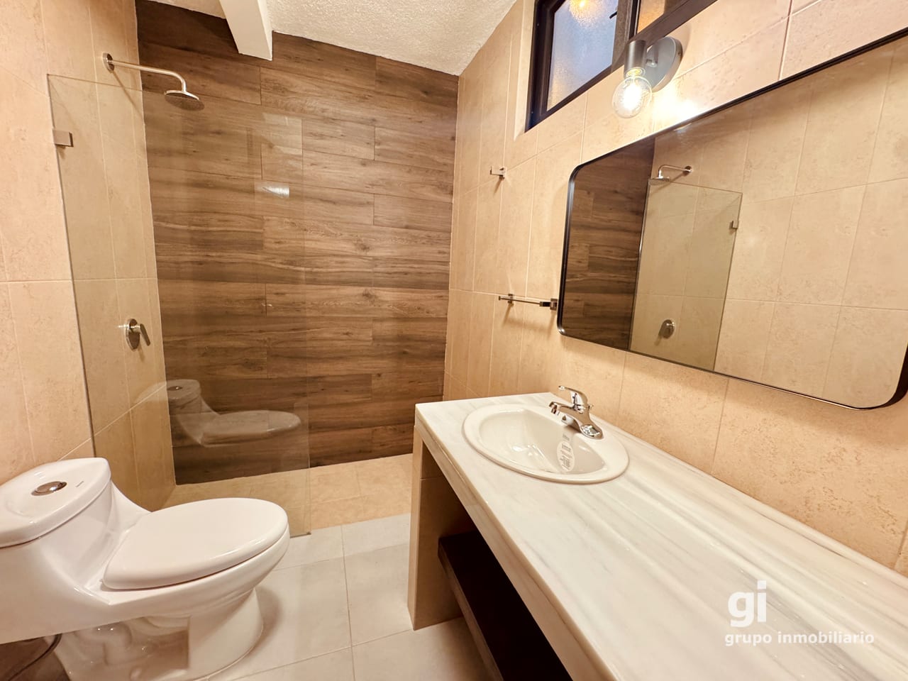 Apartamento Remodelado en Renta en Zona 10 | Excelente Ubicación — Apartamento en Alquiler en Zona 10, Guatemala, Ciudad — foto 12 de 12
