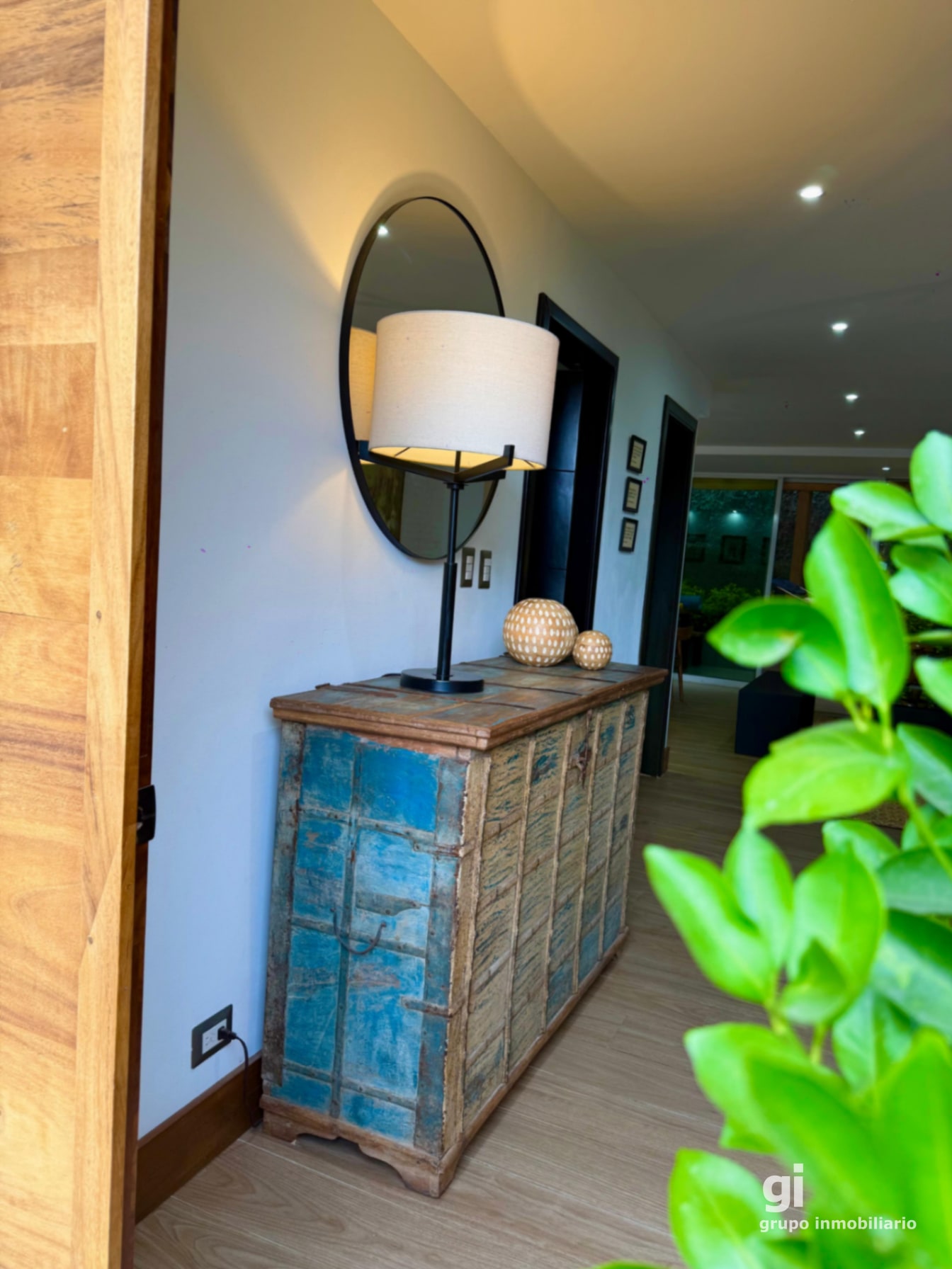Hermosa casa en venta zona 16 dentro de condominio a 4 min de Cayala — Casa en Venta en Zona 16, Guatemala, Ciudad — foto 4 de 10