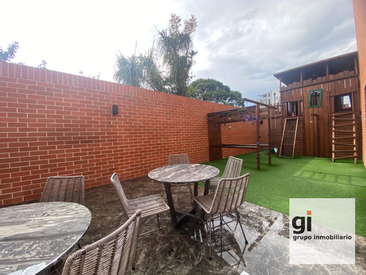 Excelente Apartamento en Alquiler en Zona 10 — Apartamento en Alquiler en 13-50, Zona 10, Guatemala, Ciudad — foto 8 de 14