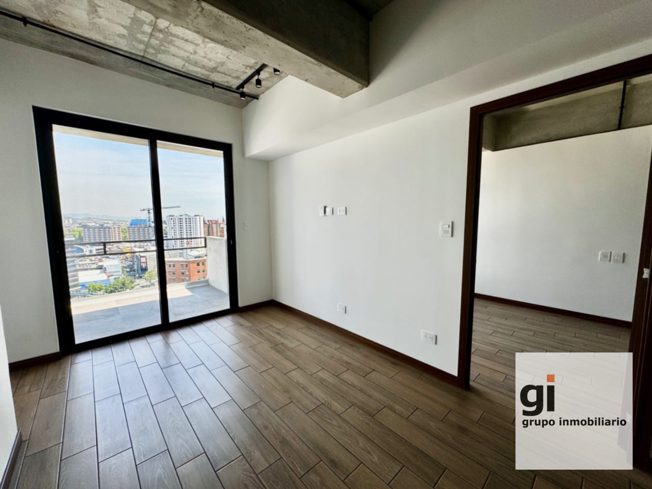 Apartamento de 2 dormitorios, nivel alto, zona 4 — Apartamento en Venta en Zona 4, Guatemala, Ciudad — foto 4 de 17