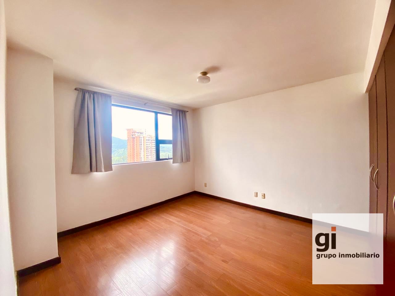 Apartamento en Venta en Zona 14 con Excelente Ubicación — Apartamento en Venta en Zona 14, Guatemala, Ciudad — foto 5 de 7