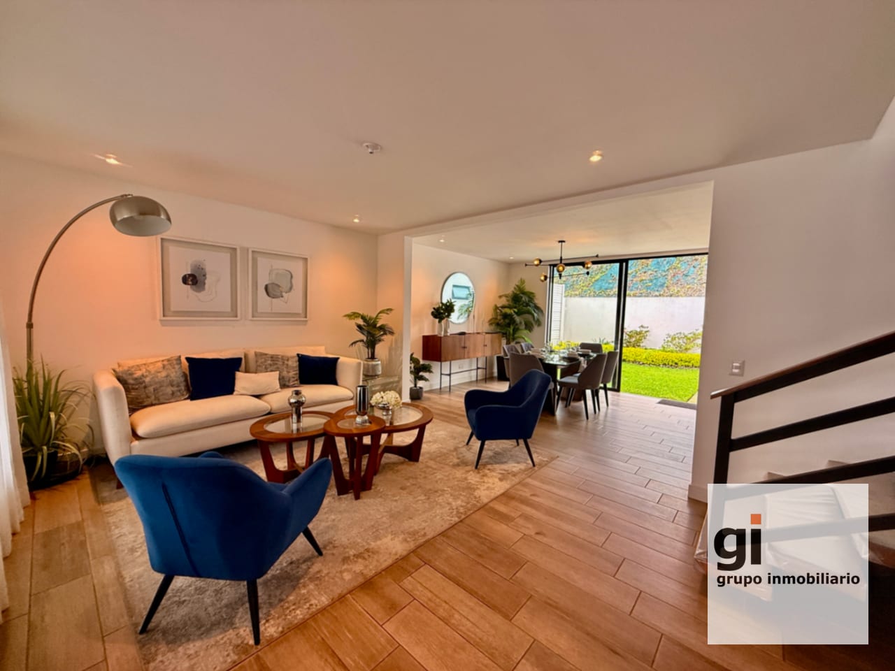 Casa en venta - Image 1