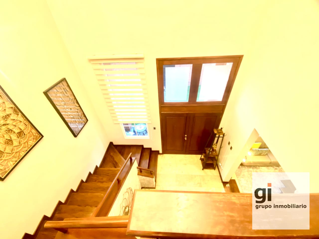 Preciosa Casa en Venta en Zona 16 — Casa en Venta en Jardines de San Isidro, Zona 16, Guatemala, Ciudad — foto 2 de 17