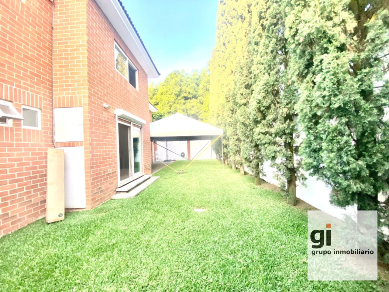 Preciosa Casa en Venta en Zona 16 — Casa en Venta en Jardines de San Isidro, Zona 16, Guatemala, Ciudad — foto 11 de 17
