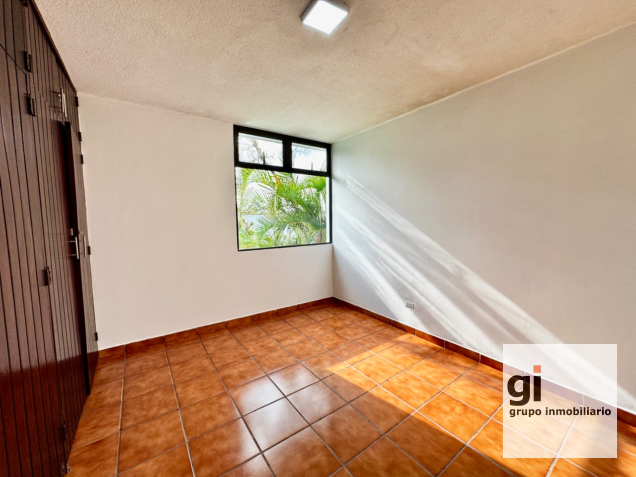 Casa en alquiler para oficinas o vivienda, zona 14. La Villa — Casa en Alquiler en Zona 14, Guatemala, Ciudad — foto 16 de 16