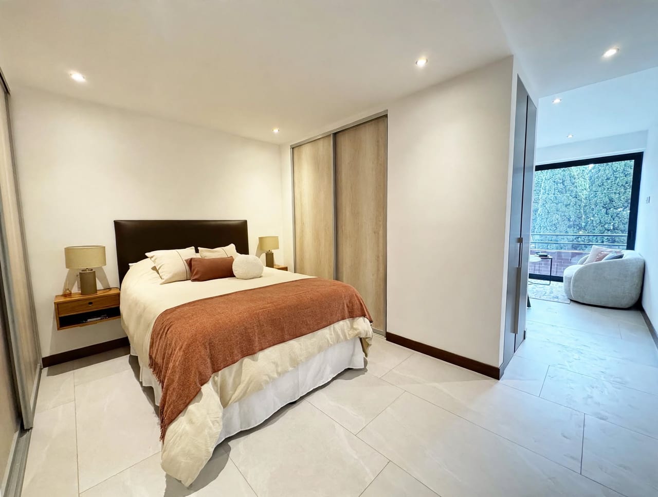 Apartamento de 1 dormitorio Oakland — Apartamento en Venta en Zona 10, Guatemala, Ciudad — foto 3 de 7