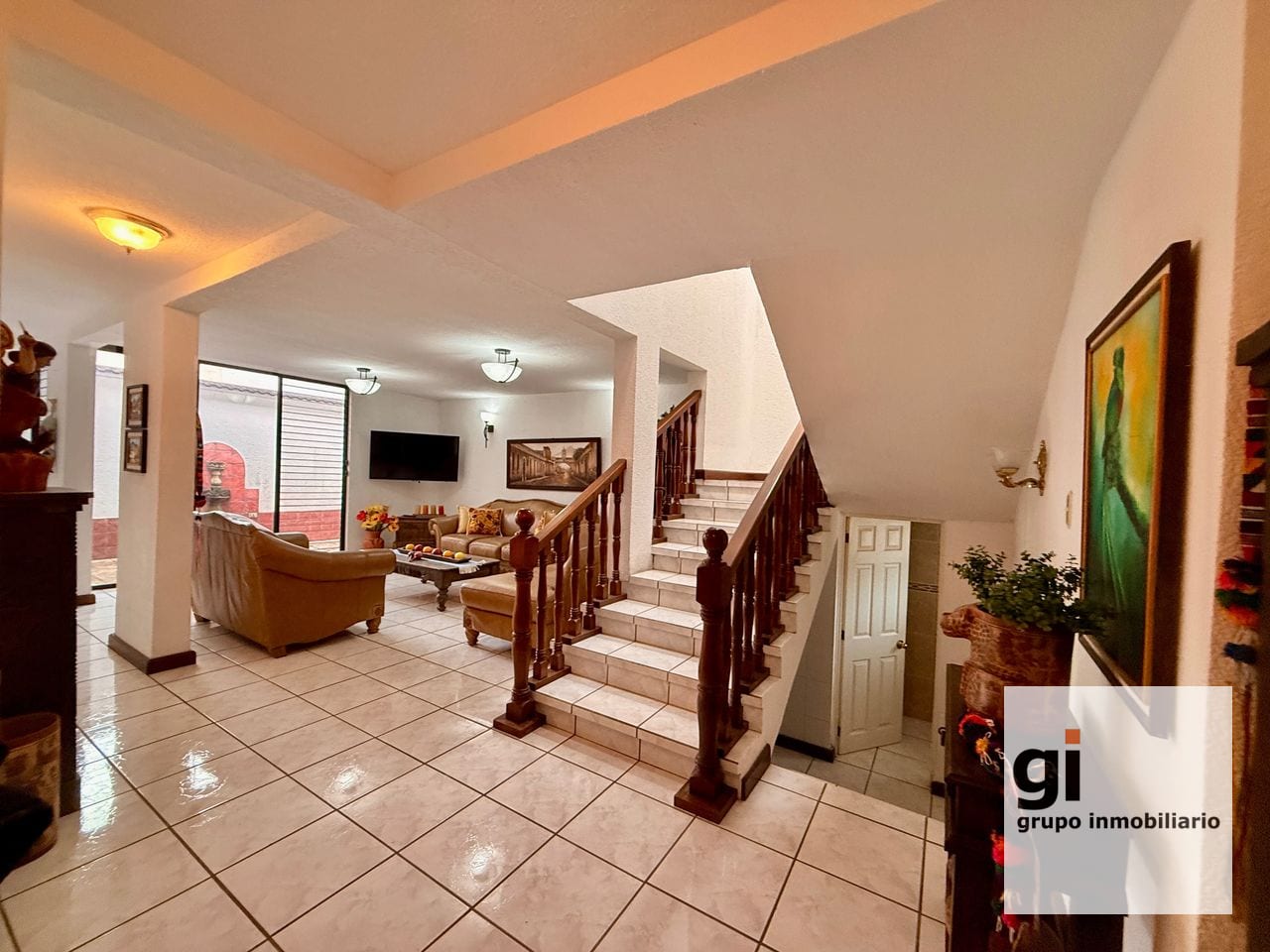 Espaciosa casa en venta — Casa en Venta en Carretera a El Salvador, Guatemala, Ciudad — foto 10 de 13
