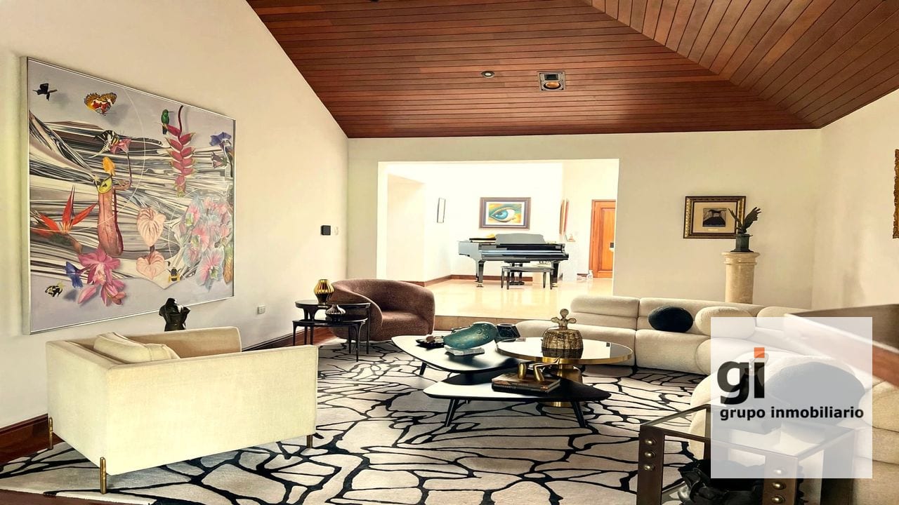 Casa en Venta en Club de Golf San Isidro - Golf Front — Casa en Venta en Zona 16, Guatemala, Ciudad — foto 9 de 10