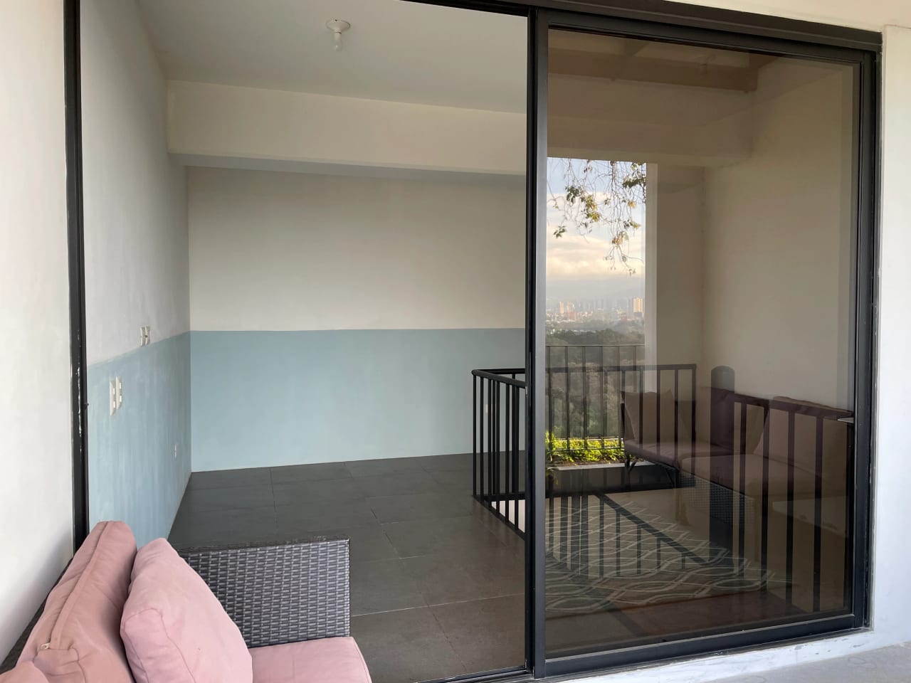Apartamento Amueblado de 1 Habitación en zona 10 — Apartamento en Alquiler en Ciudad Vieja, Zona 10, Guatemala, Ciudad — foto 9 de 14