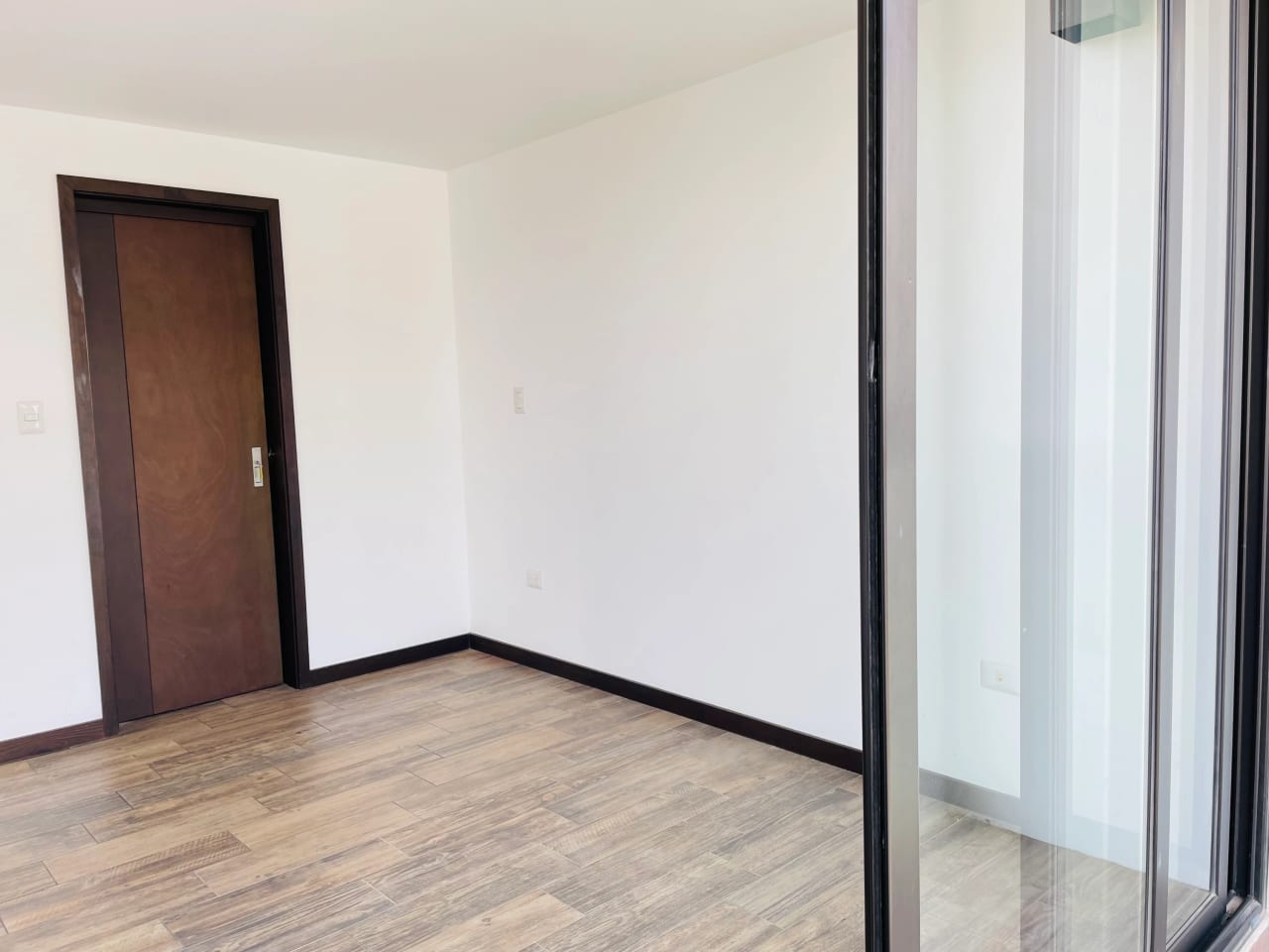 Lindo Apartamento de 2 Habitaciones en zona 15 — Apartamento en Alquiler en Vista Hermosa II, Zona 15, Guatemala, Ciudad — foto 10 de 15