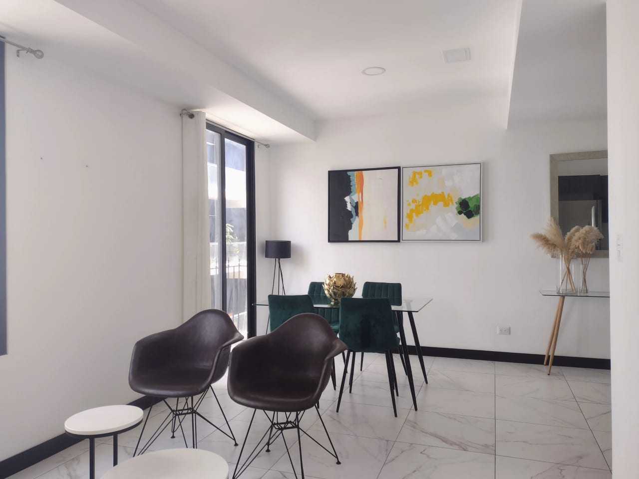 Lindo Apartamento Amueblado de 1 Habitación en zona 15 — Apartamento en Alquiler en Vista Hermosa I, Zona 15, Guatemala, Ciudad — foto 3 de 12