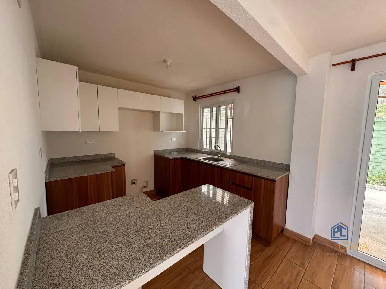 Casa en Venta – Fuentes del Valle Norte V, Zona 18 — Casa en Venta en Zona 18, Guatemala, Ciudad — foto 9 de 11