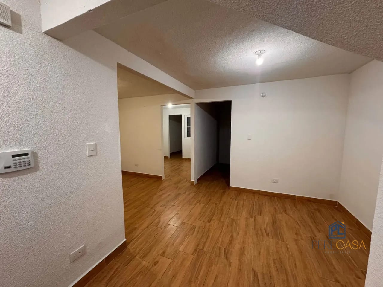 Casa en Renta - Condado: Fuentes del Valle Norte 5 — Casa en Alquiler en Zona 18, Guatemala, Ciudad — foto 3 de 12