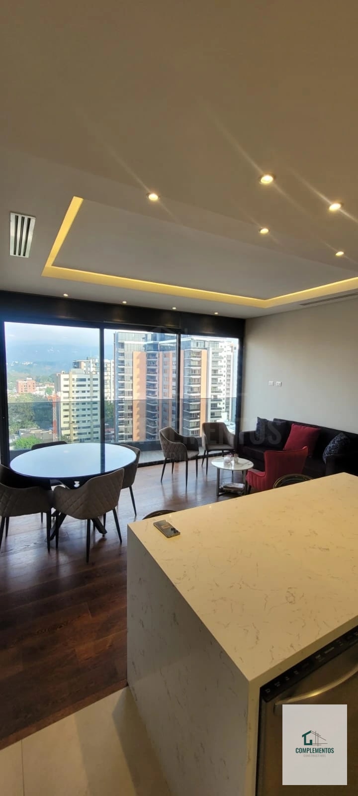 Santa Inés del Parque, Apartamento en Renta zona 14, 2hab. 108 M2 — Apartamento en Alquiler en Santa Inés del Parque, Zona 14, Guatemala, Ciudad — foto 7 de 10