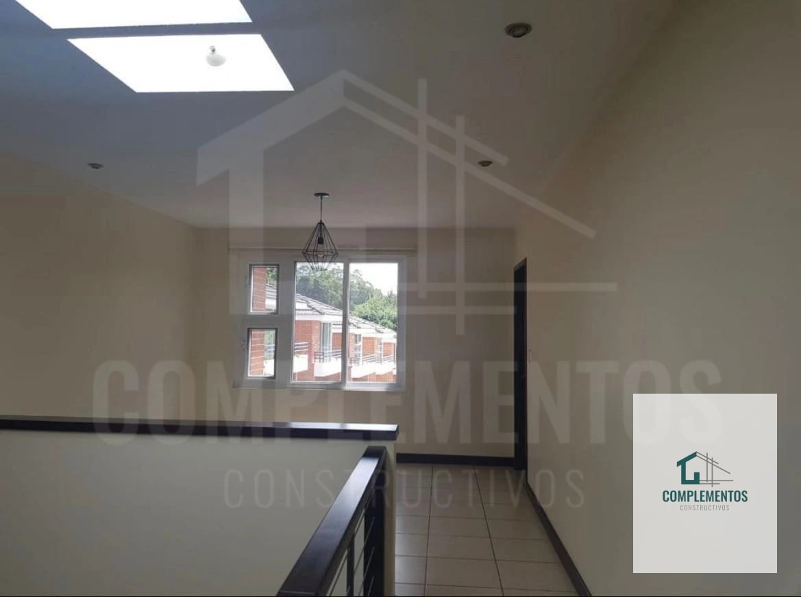 Ensenadas de San Isidro, Casa en Renta zona 16, 3hab. 215 m2 — Casa en Alquiler en Ensenada de San Isidro, Zona 16, Guatemala, Ciudad — foto 6 de 10