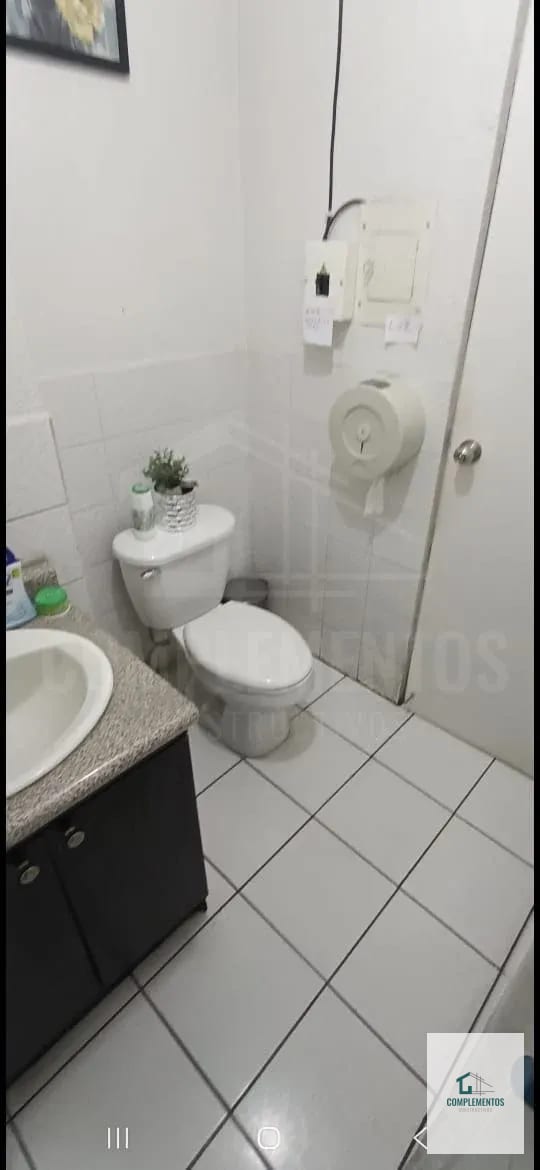 Plaza del Sol, Renta de Oficina zona 9, 42 M2 — Oficina en Alquiler en Plaza del Sol, Zona 9, Guatemala, Ciudad — foto 6 de 9