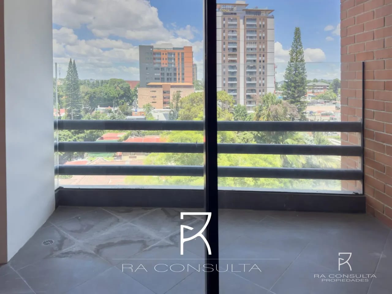 Apartamento en Venta Torre del Valle Zona 10 — Apartamento en Venta en Torre Del Valle, Zona 10, Guatemala, Ciudad — foto 7 de 8
