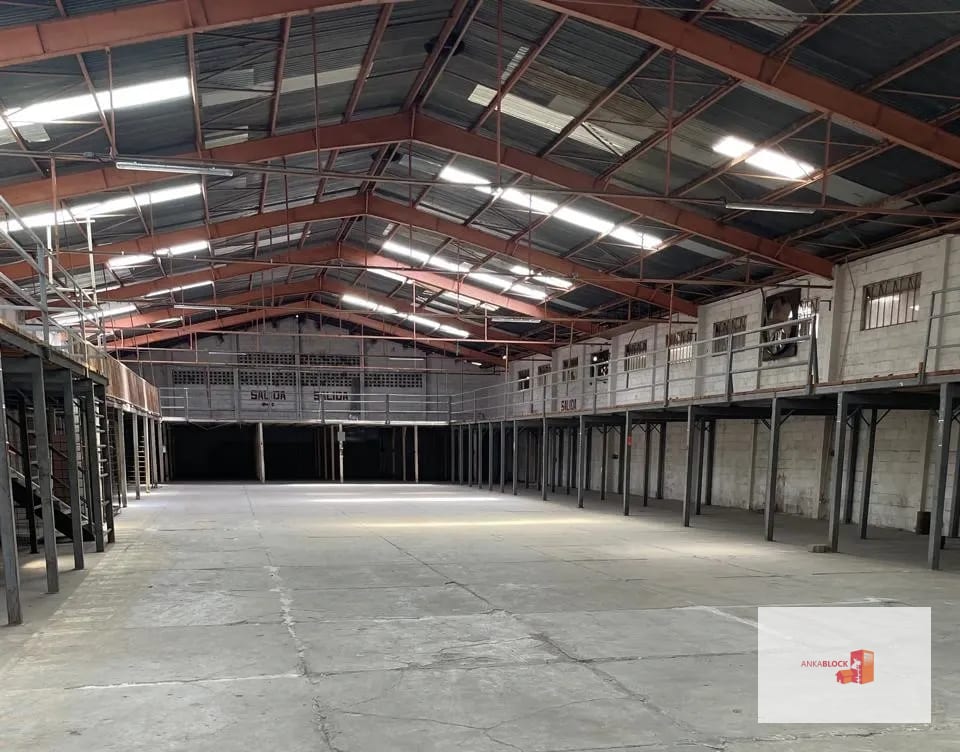 2,500+ Bodega en Punto Comercial Blv El Naranjo — Bodega / Ofibodega en Alquiler en Zona 4 Mixco, Guatemala, Ciudad — foto 1 de 16
