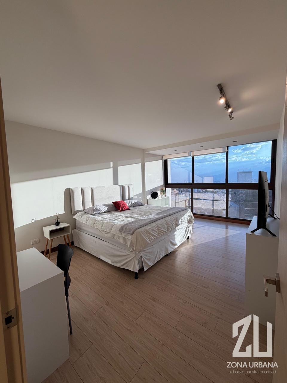 Apartamento en Renta Veinti4 Z10 - 10