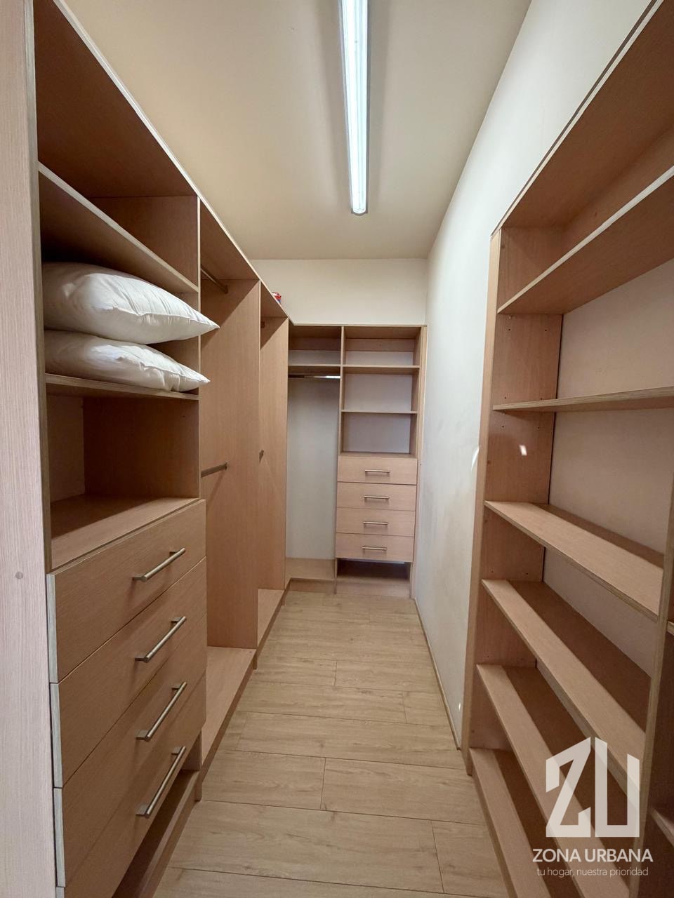Apartamento en Renta Veinti4 Z10 - 11