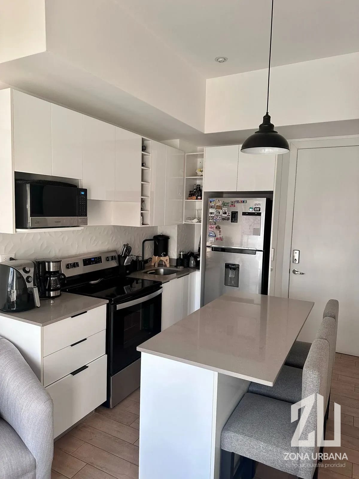 VENTA O RENTA · Apartamento amueblado – Narama, Zona 13 — Apartamento en Venta en Narama, Zona 13, Guatemala, Ciudad — foto 1 de 12