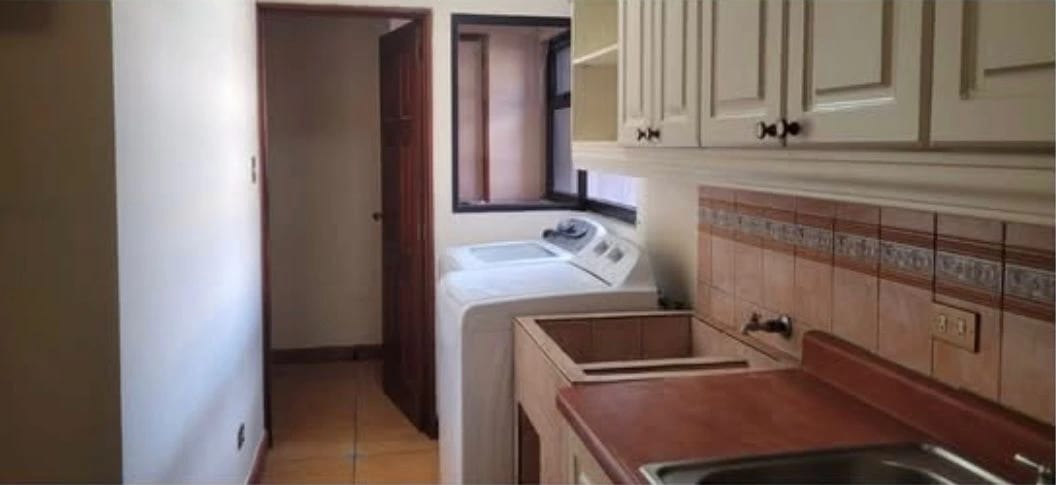 APARTAMENTO EN ALQUILER EN ZONA 14 EDIFICIO BOHEMIA — Apartamento en Alquiler en Akoya, Zona 14, Guatemala, Ciudad — foto 2 de 9