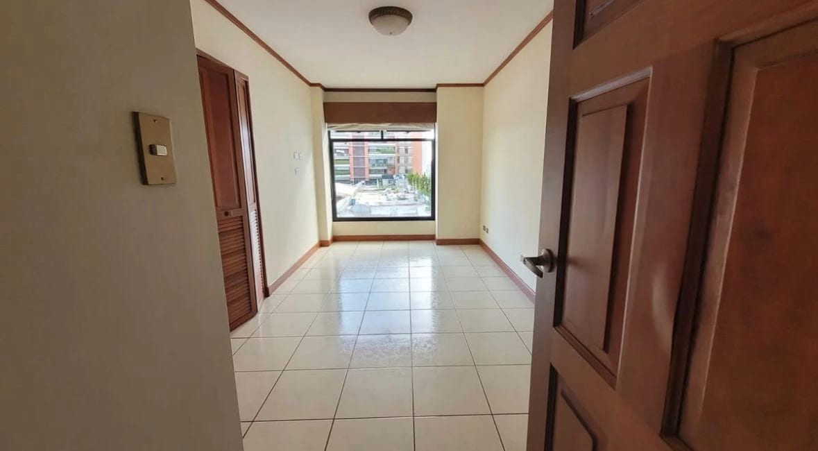 APARTAMENTO EN ALQUILER EN ZONA 14 EDIFICIO BOHEMIA — Apartamento en Alquiler en Akoya, Zona 14, Guatemala, Ciudad — foto 5 de 9