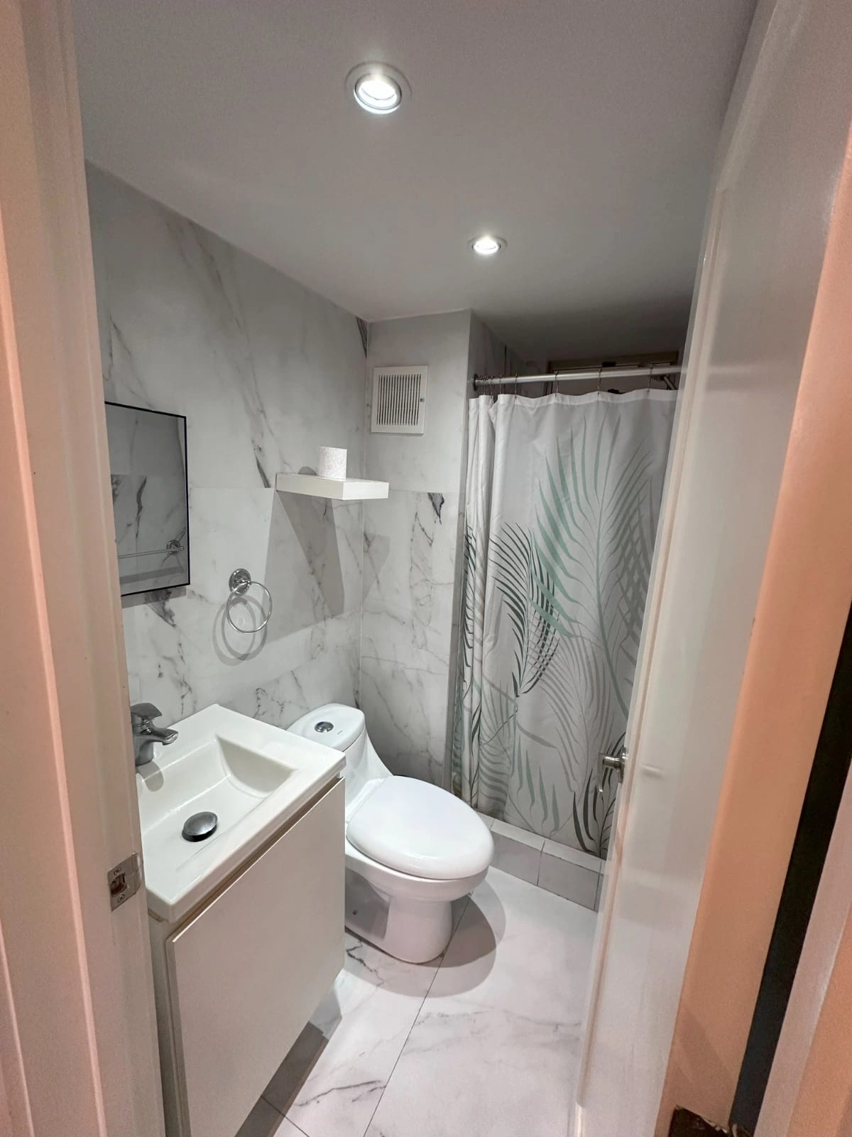 APARTAMENTO TIPO LOFT EN ALQUILER ZONA 15 A POCOS PASOS DE UNIVERSIDADES Y CAYALÁ — Apartamento en Alquiler en Zona 16, Guatemala, Ciudad — foto 6 de 6
