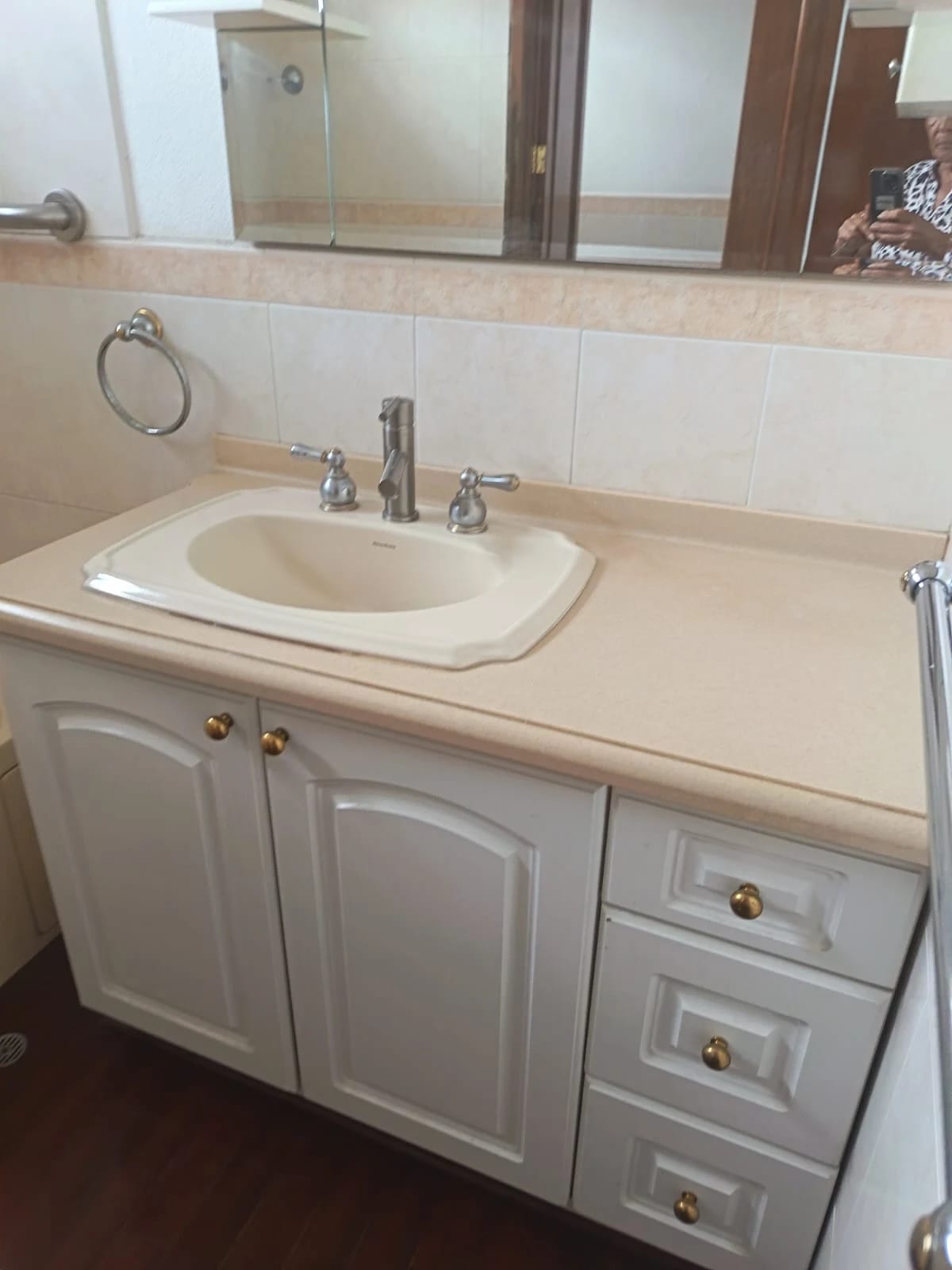 CASA EN ALQUILER EN CONDOMINIO ZONA 14 SECTOR LA CAÑADA — Casa en Alquiler en Zona 14, Guatemala, Ciudad — foto 9 de 12