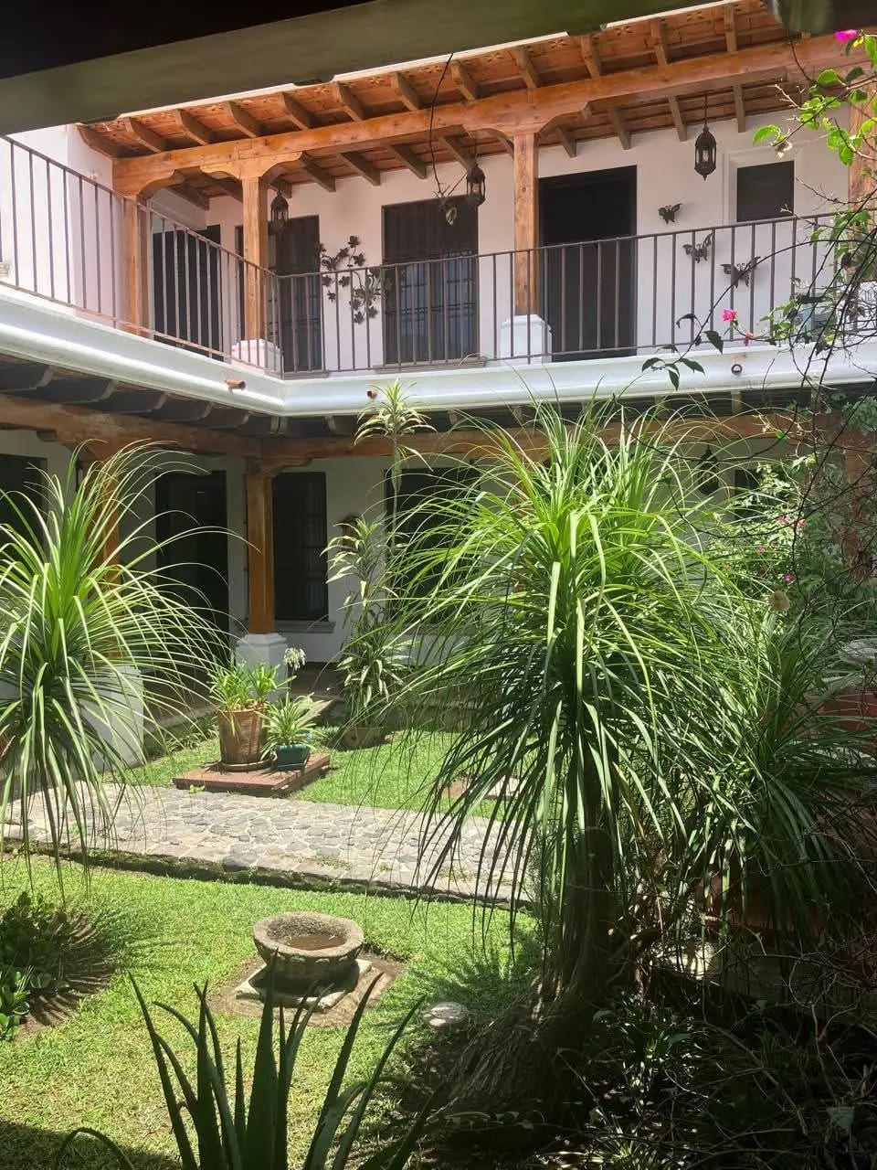 CASA EN ALQUILER EN ANTIGUA CERCA DEL CALVARIO EN EL PORTAL DE ANTIGUA — Casa en Alquiler en El Calvario, Antigua, Sacatepéquez — foto 2 de 17