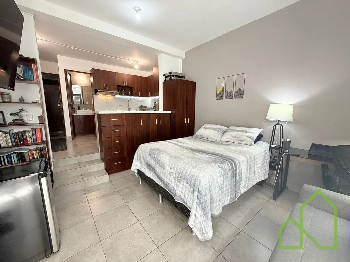 Apartamento Amueblado en Venta en VHI zona 15 - 8