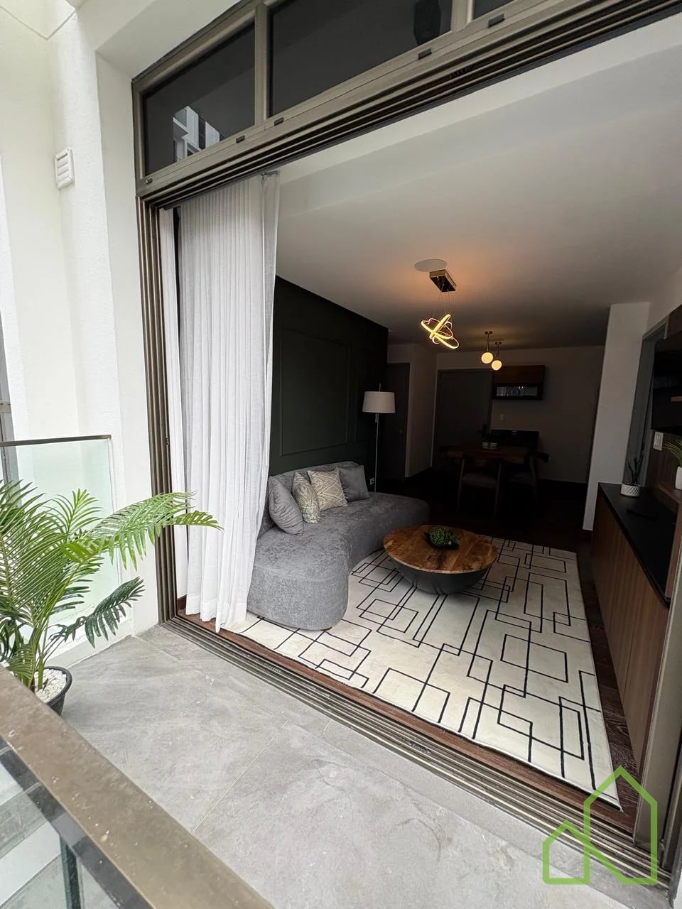 Apartamento Nuevo Amueblado y Equipado en zona 10 en Renta — Apartamento en Alquiler en Zona 10, Guatemala, Ciudad — foto 6 de 12