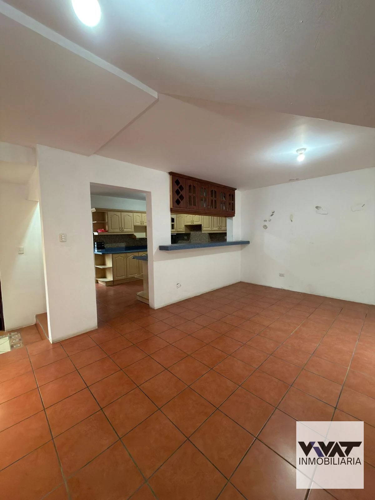 Casa En Renta en Pinares de San Cristóbal, zona 8 de Mixco — Casa en Alquiler en Pinares de San Cristobal, Zona 8 Mixco, Guatemala, Ciudad — foto 3 de 11