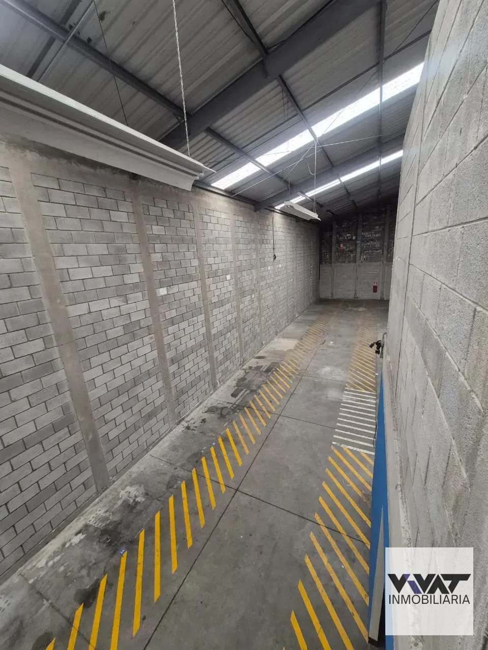 Ofibodega en Renta en San Sebastian, El Naranjo , zona 4 de Mixco — Bodega / Ofibodega en Alquiler en Condado Naranjo, Zona 4 Mixco, Guatemala, Ciudad — foto 4 de 11
