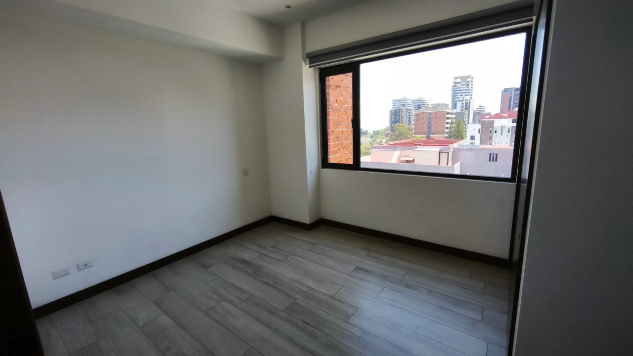 APARTAMENTO EN EDIFICIO NOVUS EN RENTA — Apartamento en Alquiler en Novus, Zona 14, Guatemala, Ciudad — foto 8 de 10