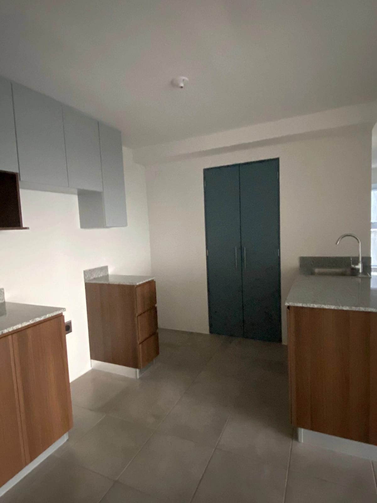 Apartamento Torre Alta San Cristobal en Venta — Apartamento en Venta en Zona 8 Mixco, Guatemala, Ciudad — foto 5 de 6