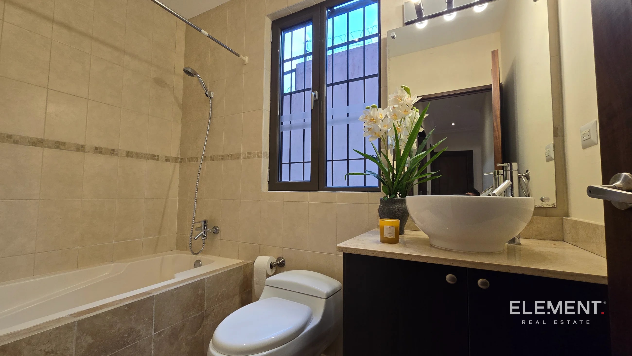 Apartamento con jardín en venta Plenum – Zona 14 - 7