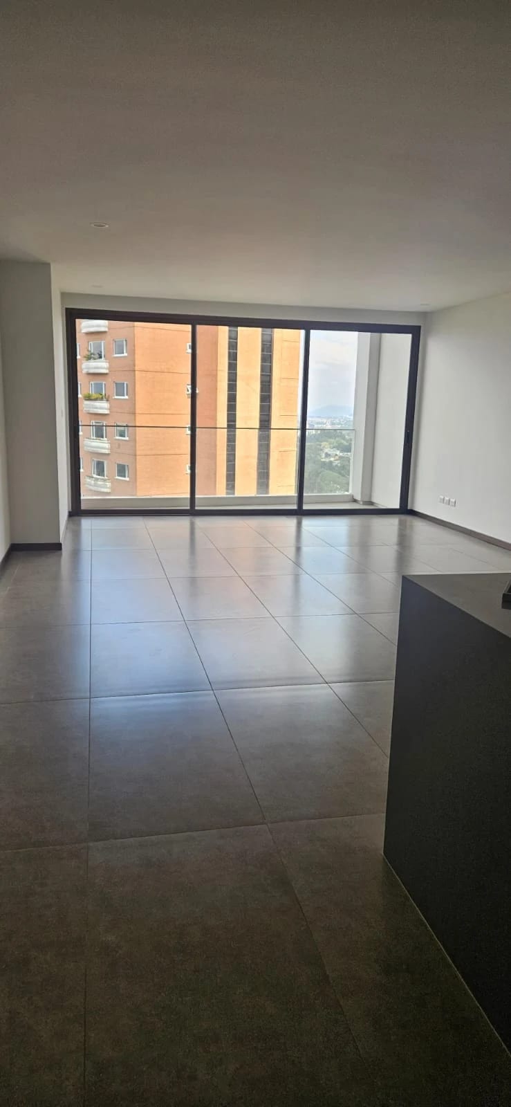 Albero San Lazaro zona 15, Apartamento en venta y renta - Image 2