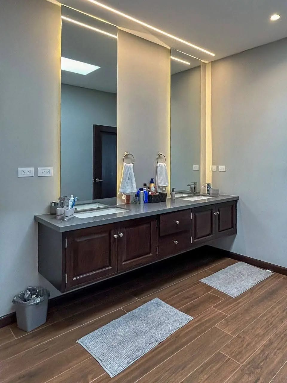Exclusiva casa en venta, Santa Rosalía CES — Casa en Venta en Santa Rosalia La Laguna, Carretera a El Salvador, Guatemala, Ciudad — foto 8 de 16