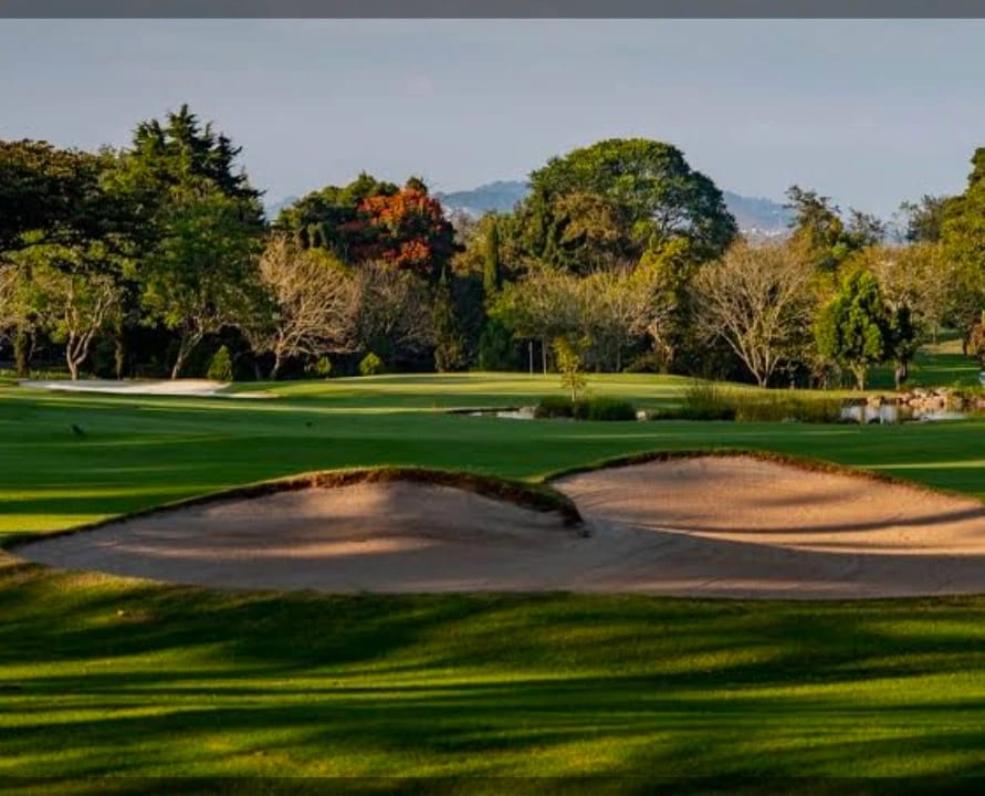 Exclusiva casa en venta, Club de golf San Isidro zona 16 — Casa en Venta en Zona 16, Guatemala, Ciudad — foto 1 de 7