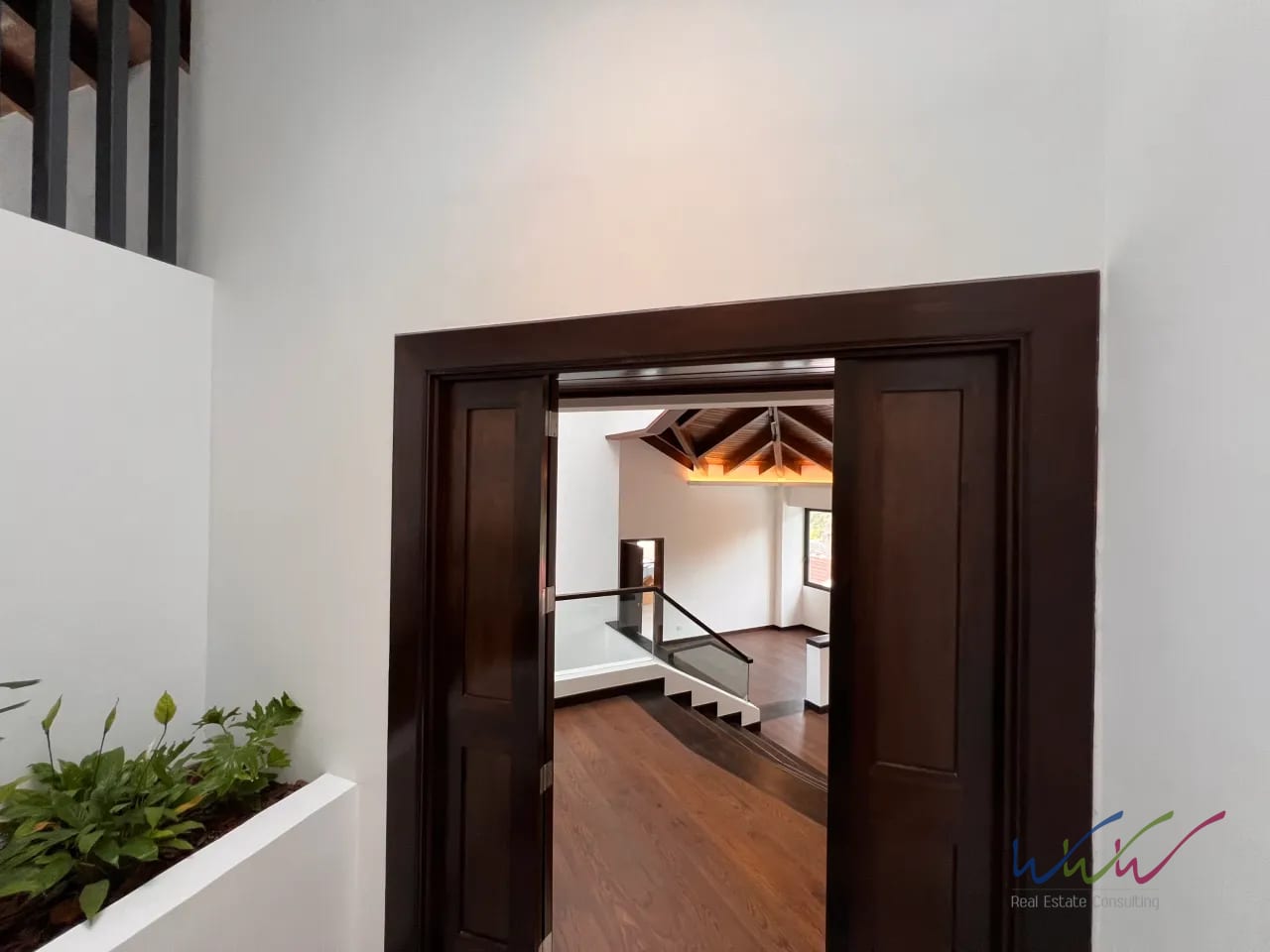 Vendo amplia casa para estrenar en Oakland, zona 10 — Casa en Venta en Oakland I, Zona 10, Guatemala, Ciudad — foto 2 de 14