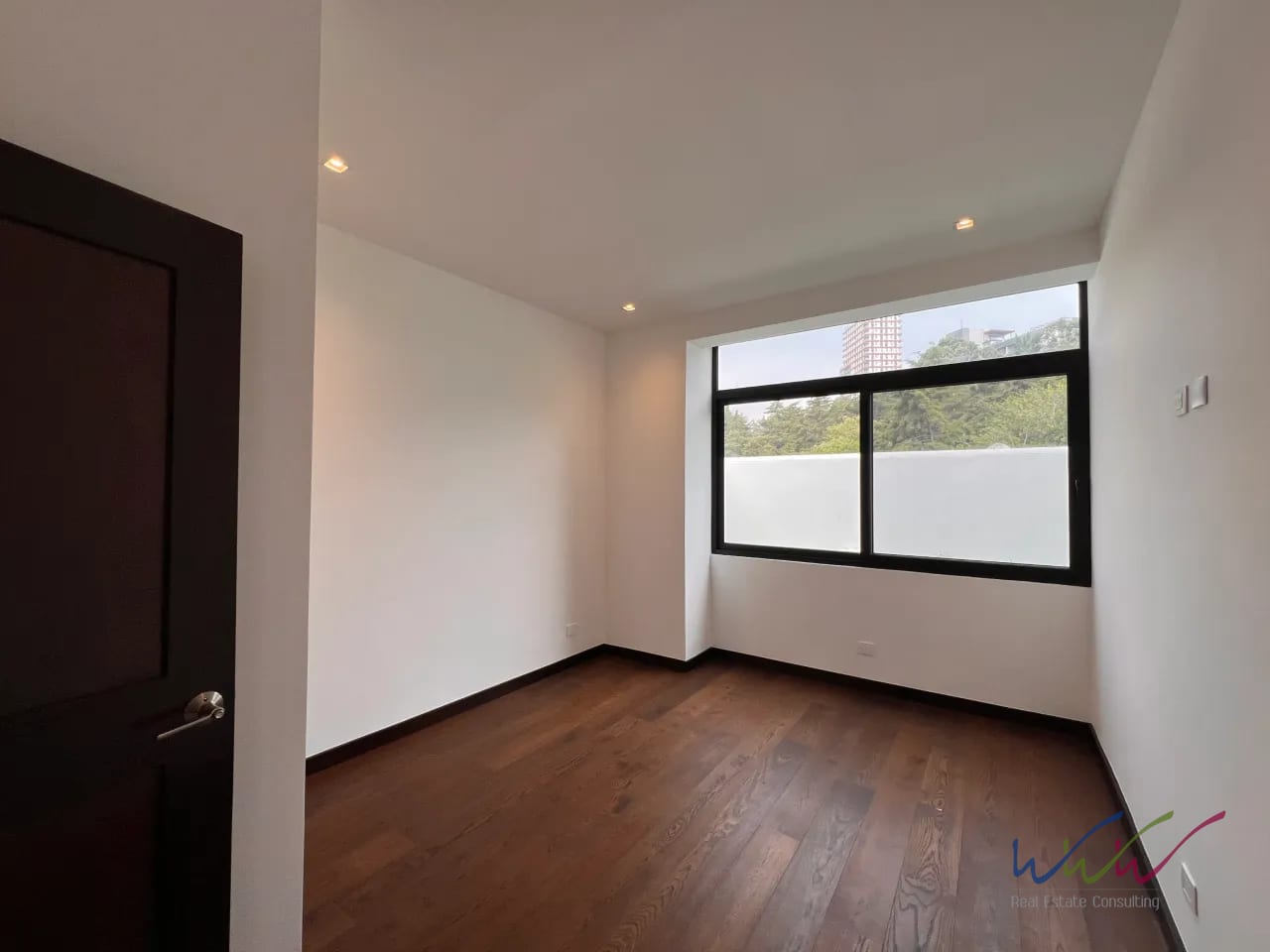 Vendo amplia casa para estrenar en Oakland, zona 10 — Casa en Venta en Oakland I, Zona 10, Guatemala, Ciudad — foto 14 de 14