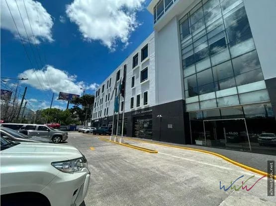 Rento amplia oficina de 255 m2 en Centro Corporativo Los Próceres — Oficina en Alquiler en 13-50, Zona 10, Guatemala, Ciudad — foto 2 de 8