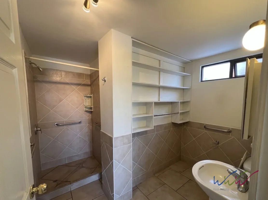 Apartamento en venta en Edificio María Rosario, zona 14 — Apartamento en Venta en Zona 14, Guatemala, Ciudad — foto 5 de 7